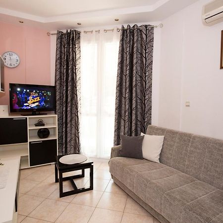 Apartman Roza Omiš Kültér fotó