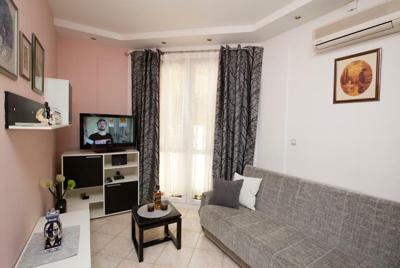 Apartman Roza Omiš Kültér fotó